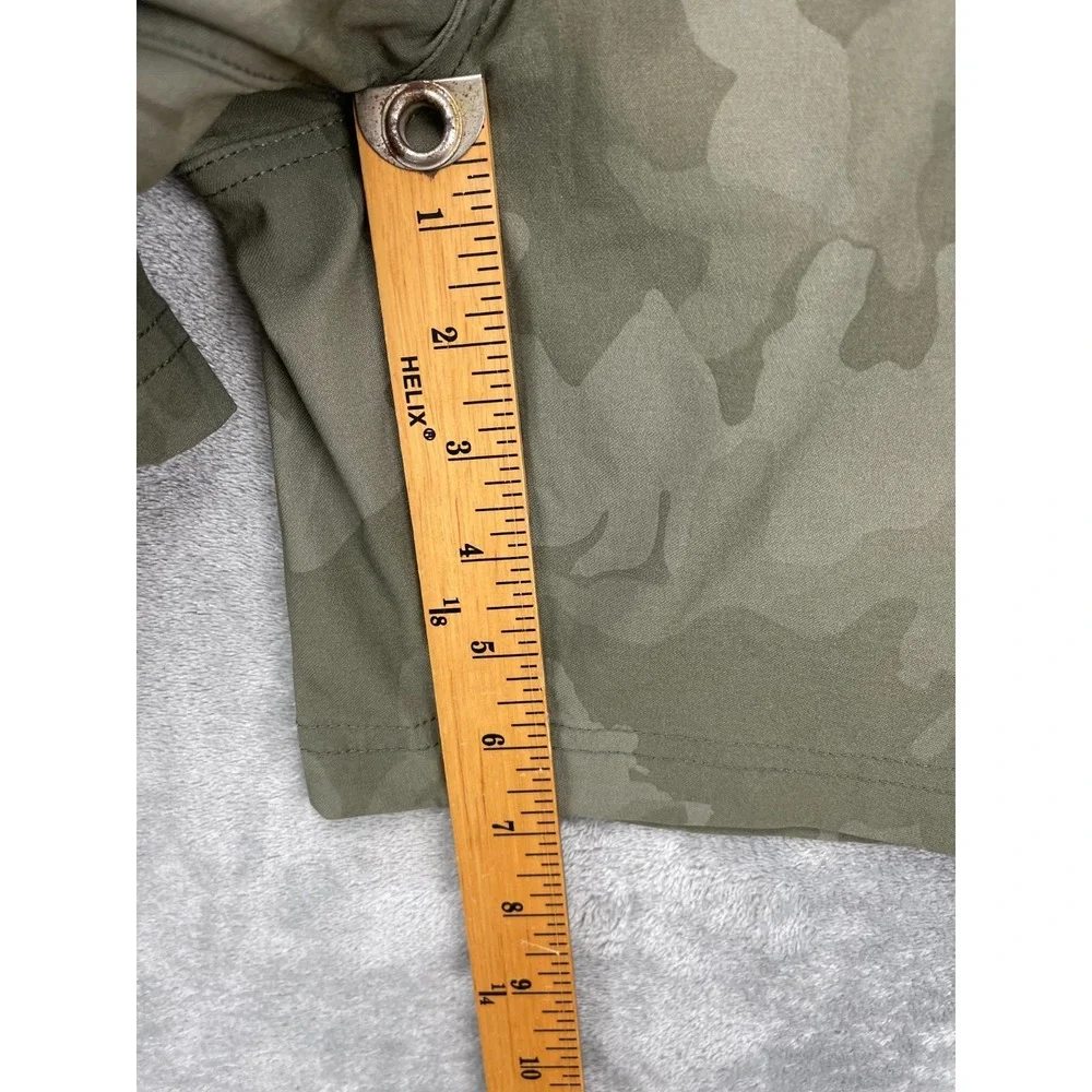 NWT prAna Women's Halle Short Plus II Size 20/07‎ Green Camo MSRP $69